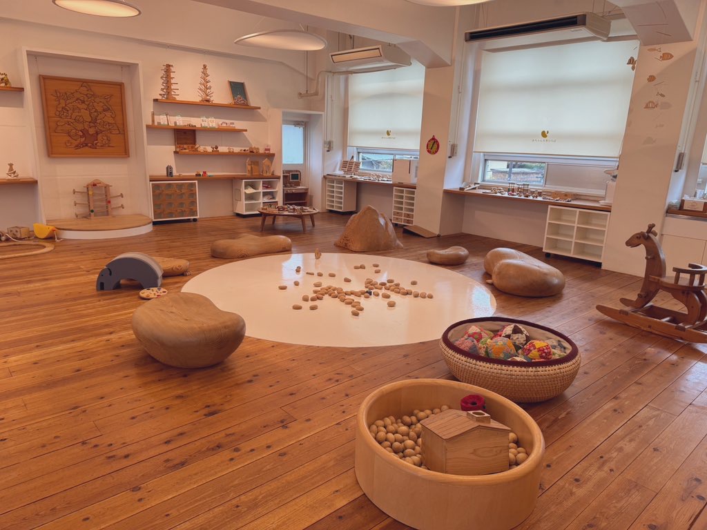 東京おもちゃ美術館の木育ひろばの写真です。