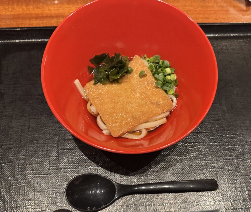 小うどんの写真です。