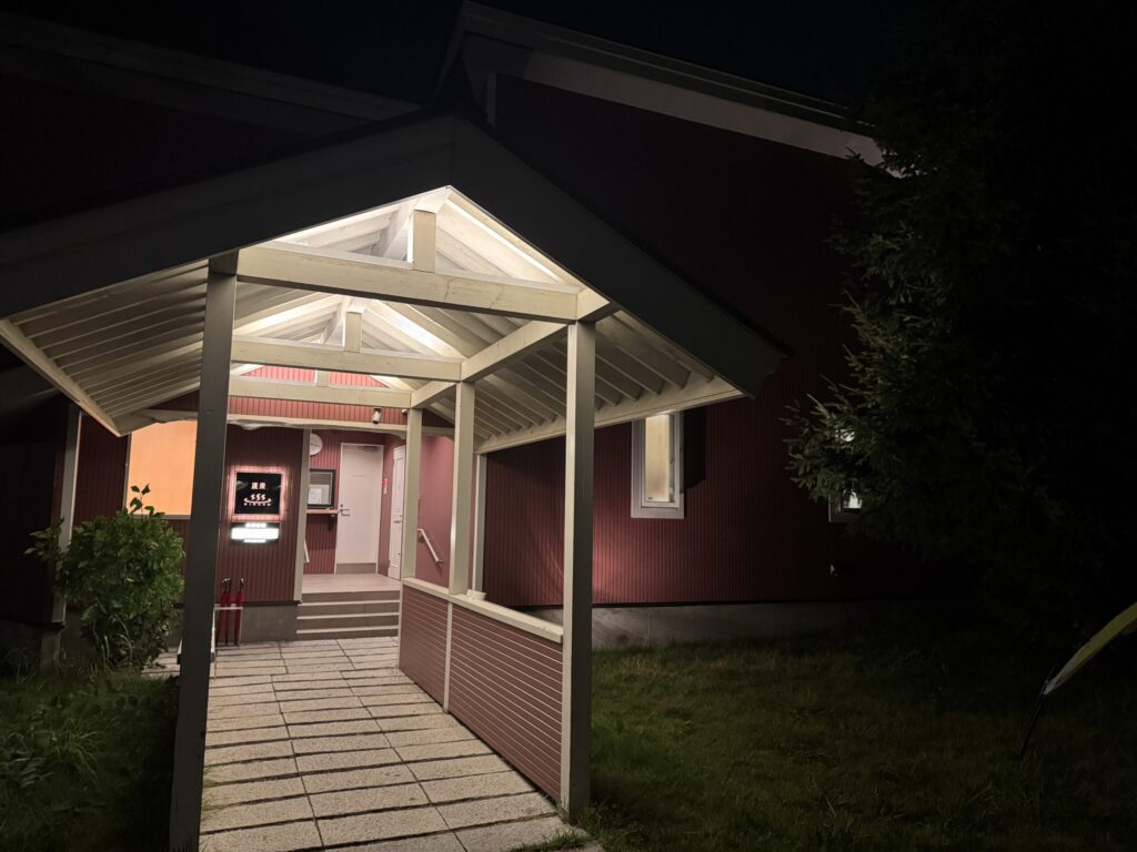 離れの温泉の写真です。