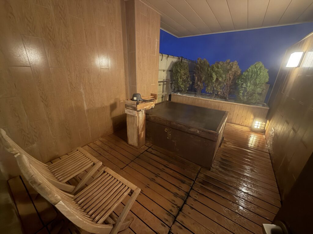 貸切風呂の露天風呂です。