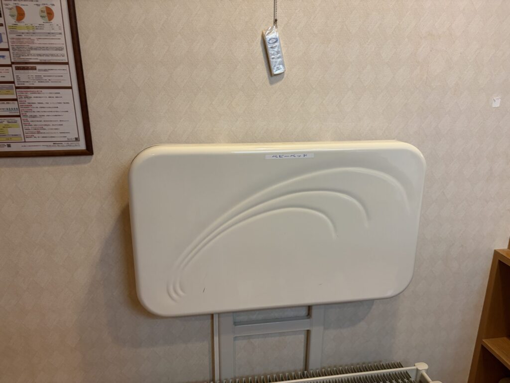 貸切風呂のベビーベッドです。