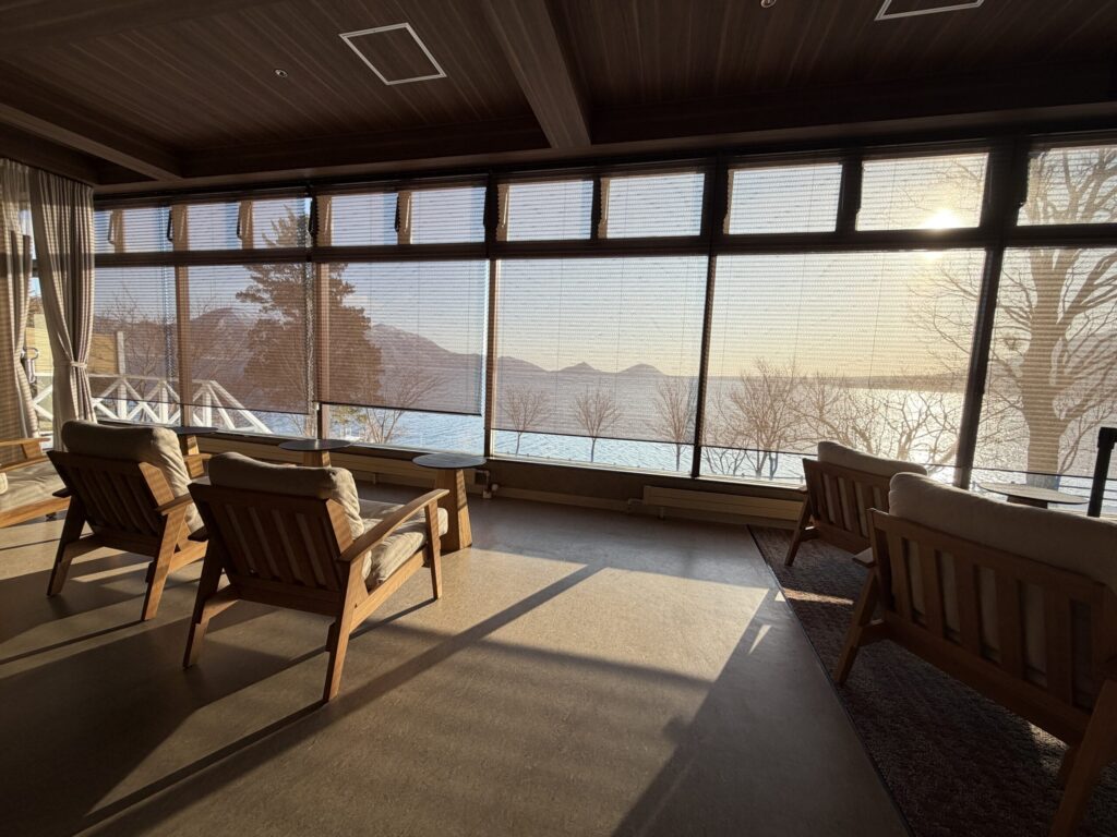 朝食会場の写真です。