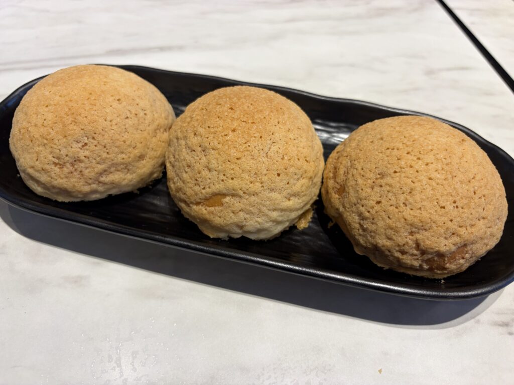 ティム・ホー・ワンのベイクド・チャーシューパオです。