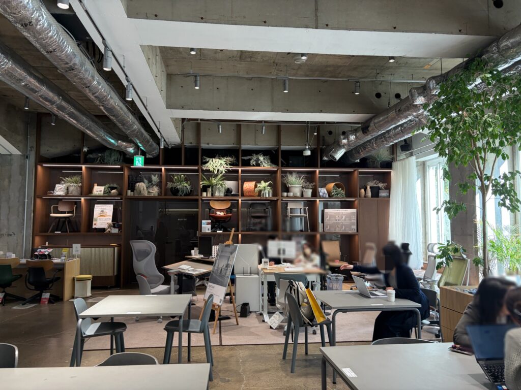 家具を試せるコーナーです。