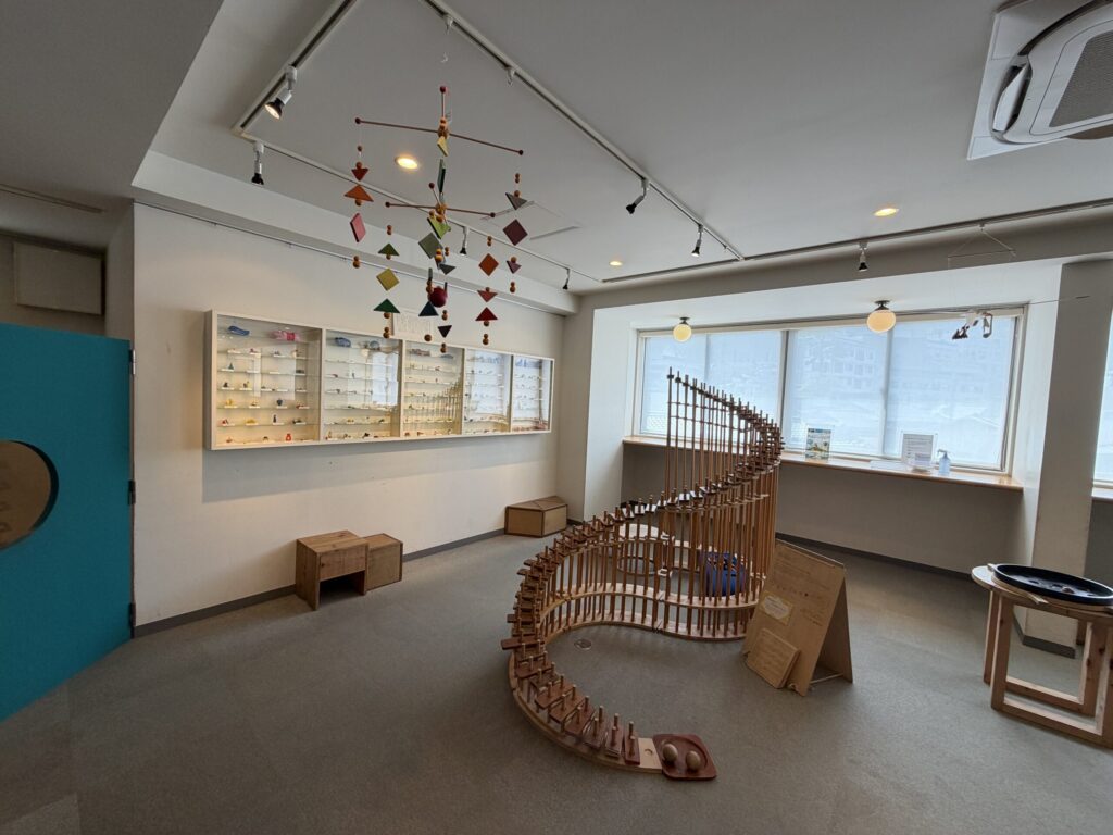 有馬玩具博物館の音がなる仕掛けです。