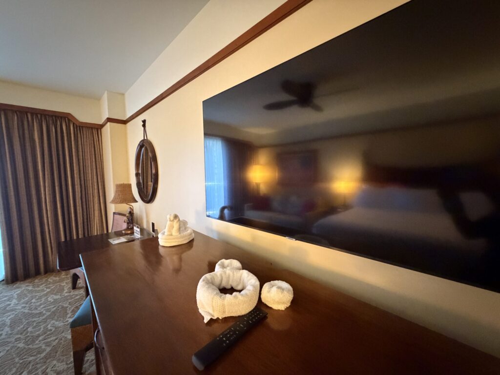 アウラニのお部屋のタオルアートです。