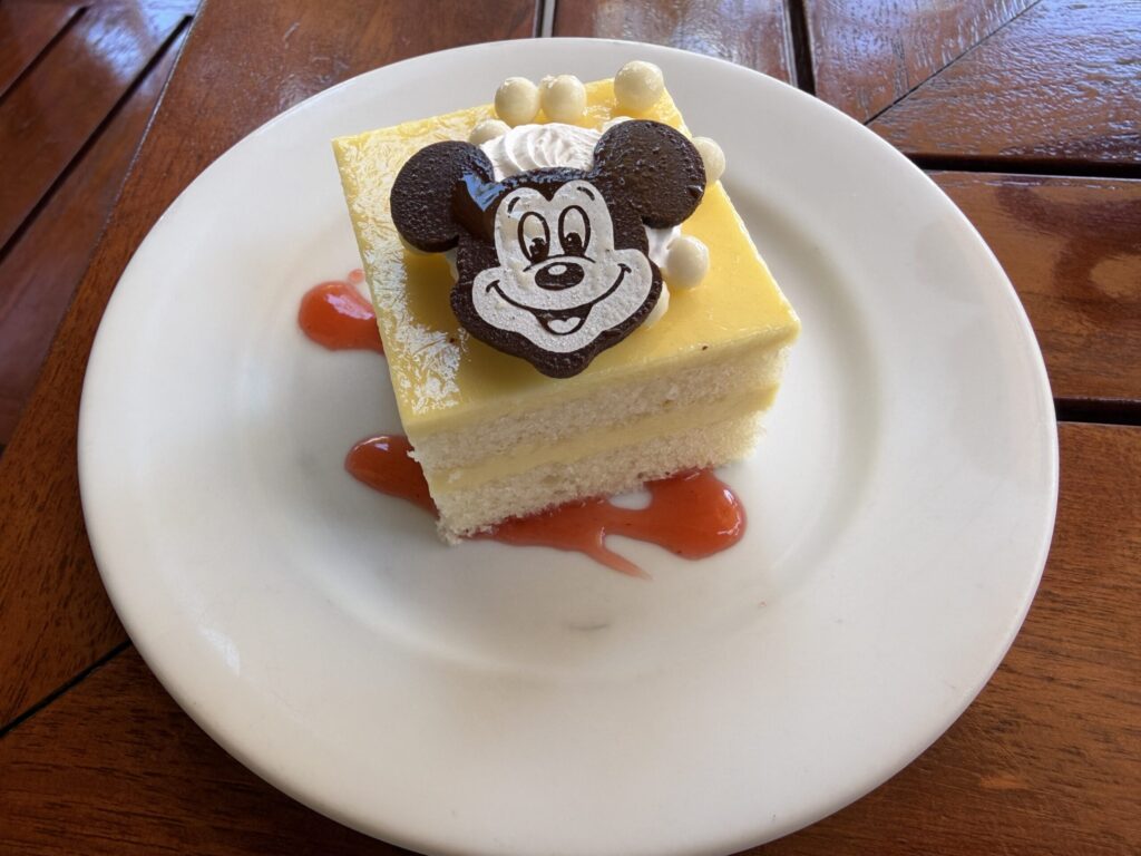 アニバーサリーケーキの写真です。