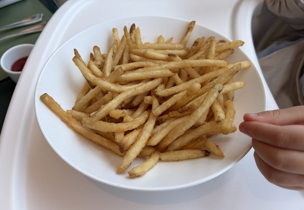 メゾン丸の内のキッズメニューのポテトです。